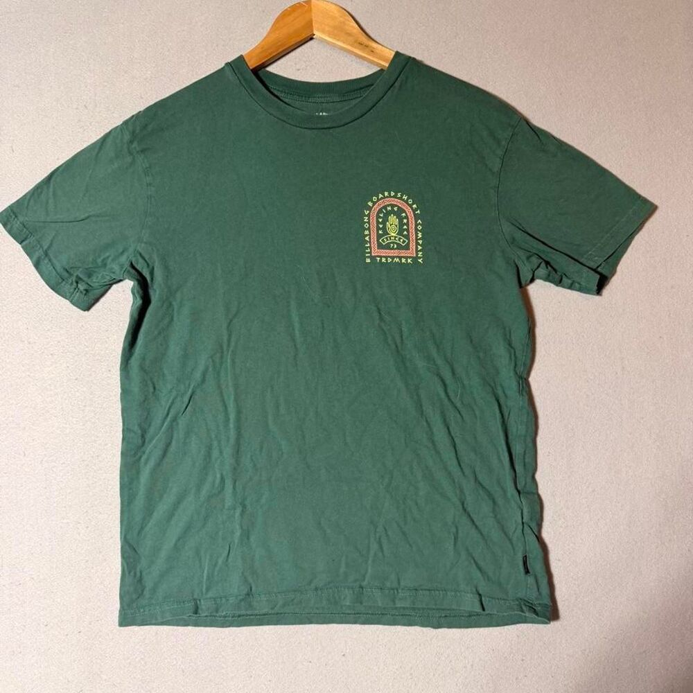 Billabong Men's Green T-shirt